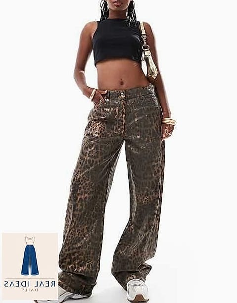 ANIMAL PRINT TOP & BAGGY JEANS
