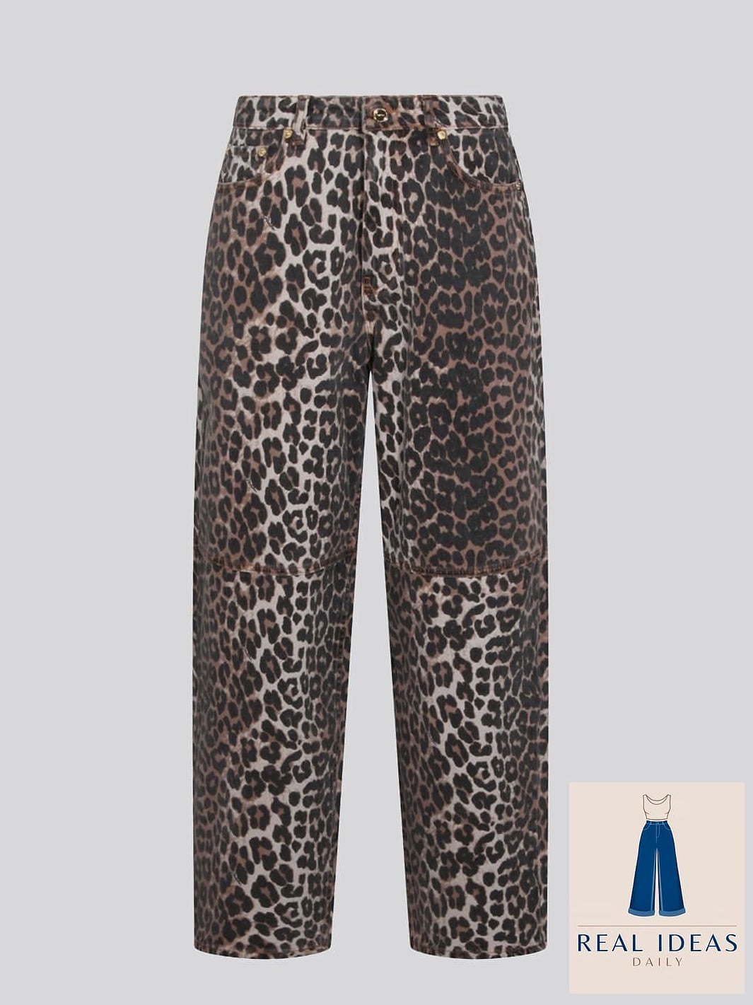 Animal Print Top with Baggy Jeans for a Bold Winter Statement