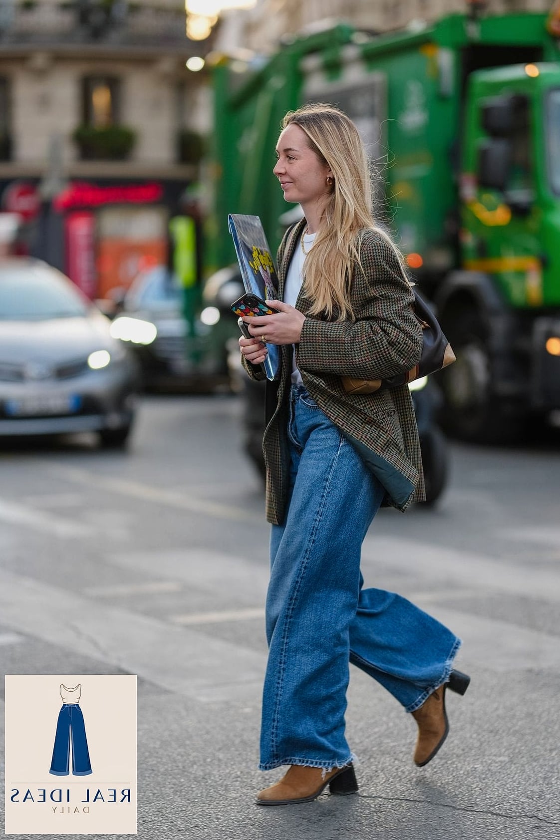 Baggy Cargo Jeans With Lug Sole Boots