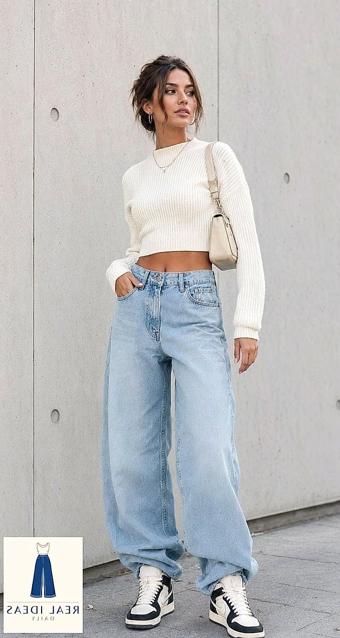 25 Outfits Con Baggy Jeans That Are Absolutely Stunning 18 Baggy-Jeans Outfit: With a Cropped Hoodie