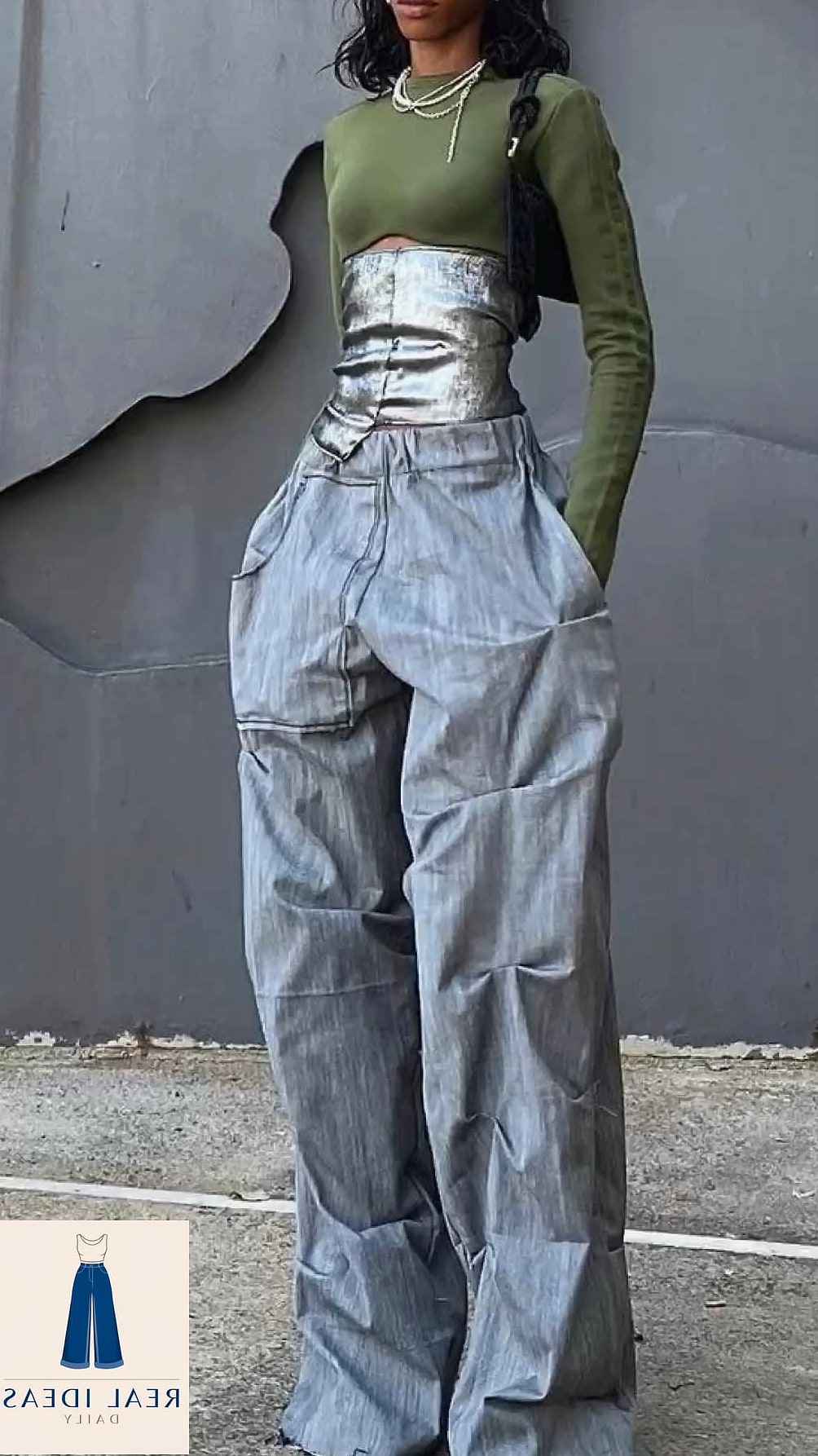 27 Outfit Inspo Baggy Jeans You Need to Try Next 26 Baggy Jeans for a Night Out