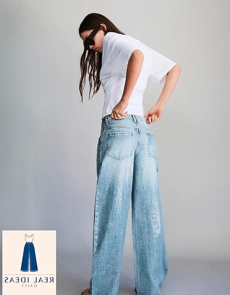 30 How To Style Baggy Jeans Worth Pinning Immediately 27 Baggy Jeans and a Sequin Top for a Statement Night Look