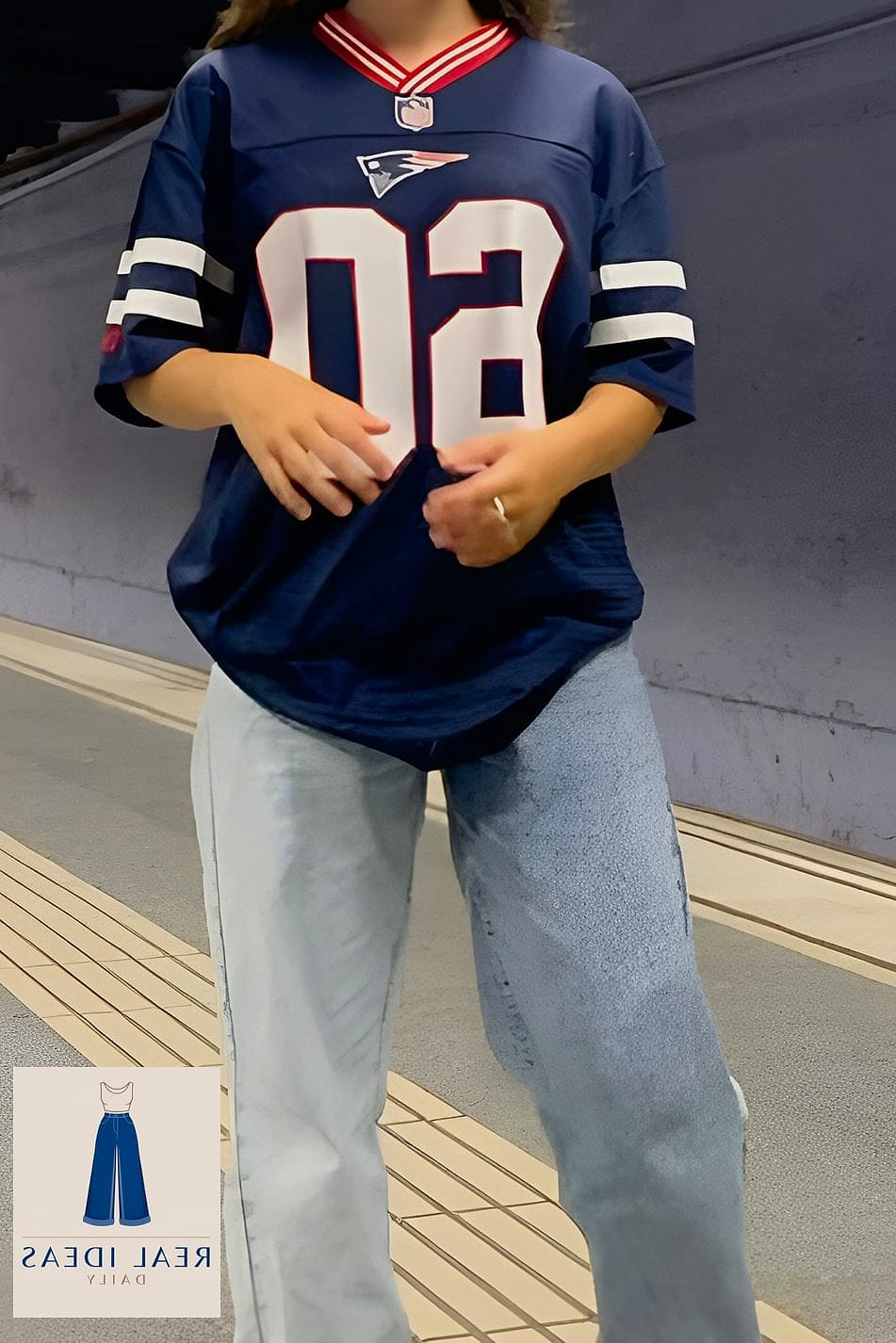 Baggy-Jeans Outfit: With an '80s-Skater Twist