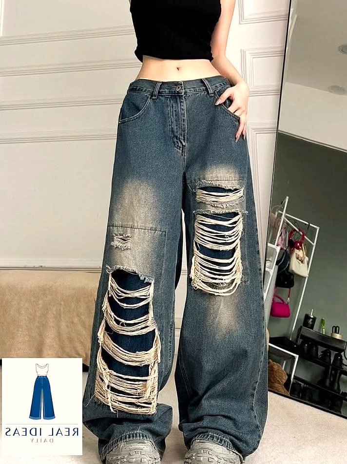 Baggy Jeans With Ripped Thighs and Chain Detail