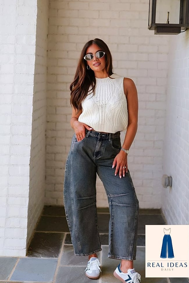 26 Outfits With Baggy Jeans That Are Absolutely Stunning 16 Baggy-Jeans Outfit: With a Cropped Puffer Vest