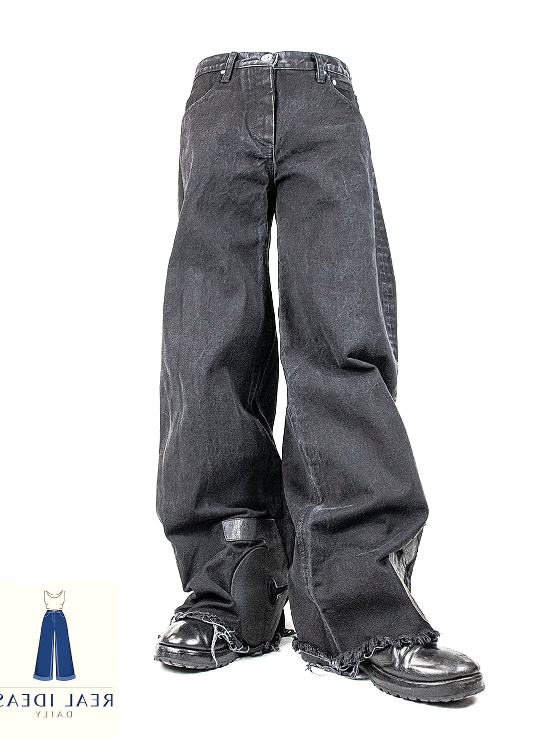25 Baggy Jeans Png Every Woman Needs to See 15 Baggy Jeans With a Cropped Puffer Vest