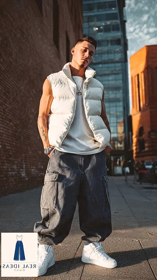 28 Casual Baggy Jeans Outfit Worth Pinning Immediately 19 Baggy Jeans and a Puffer Vest