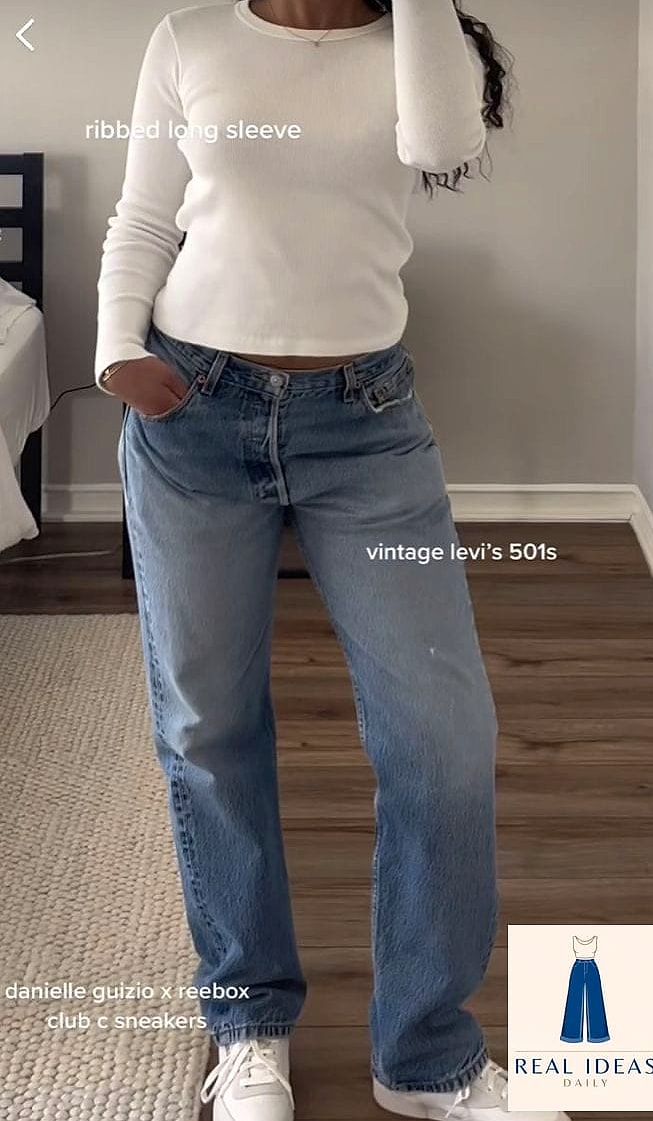 26 Cute Baggy Jeans Outfit Every Style Lover Needs to See 19 Baggy Jeans with a Statement Coat