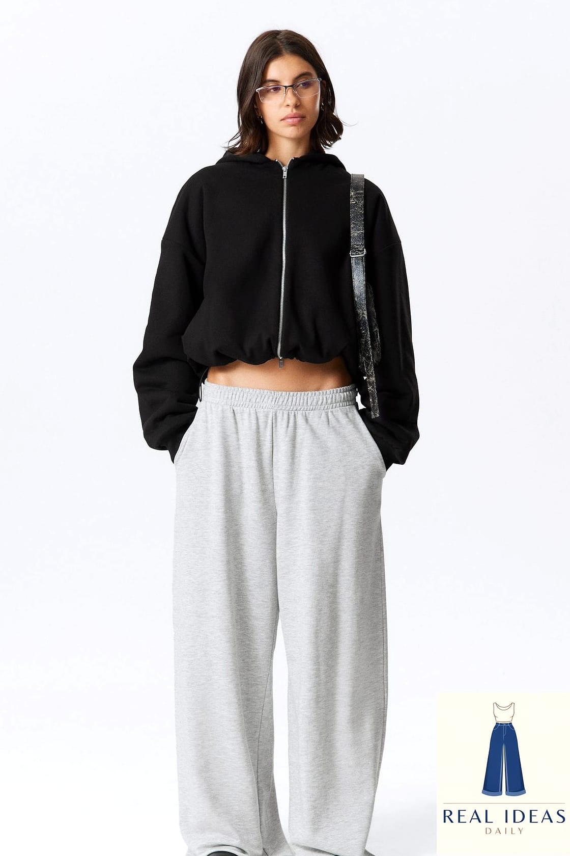 26 Wide Leg Sweatpants Outfit Every Style Lover Needs to See 27 Beanie and Oversized Scarf for Cold Days
