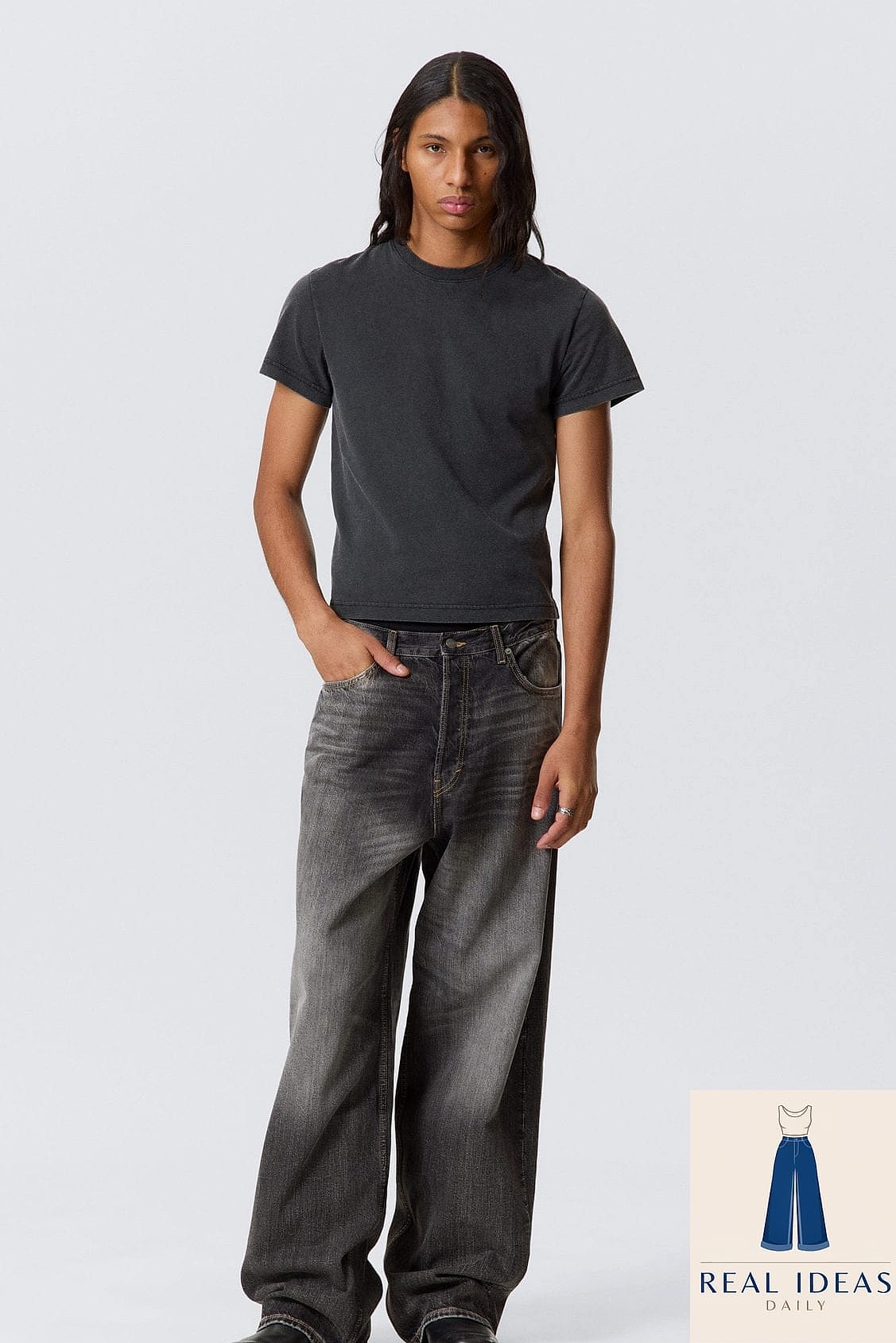 Bodysuit and Baggy Jeans for a Clean, Fitted Top Half