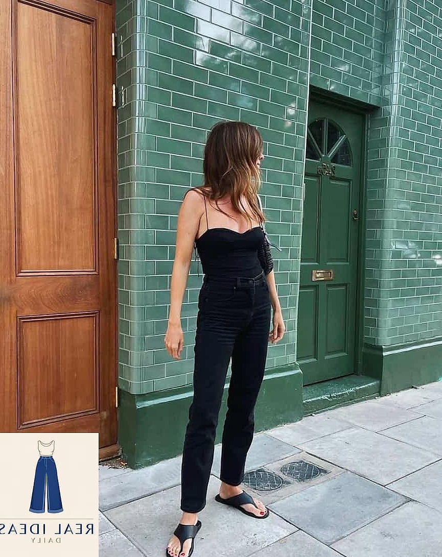 25 Dark Baggy Jeans Outfit Every Style Lover Needs to See 20 Bodysuit and Baggy Jeans