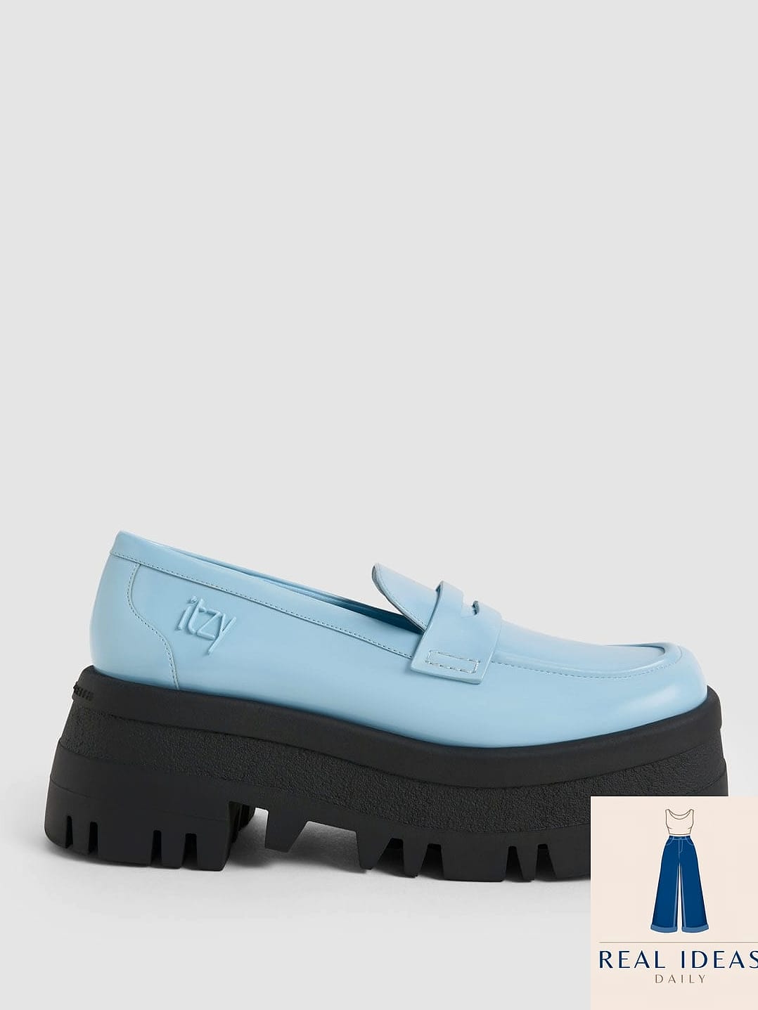 27 Light Blue Baggy Jeans Outfit That Every Stylist Needs to See 13 Chunky Loafers and Preppy Sweater