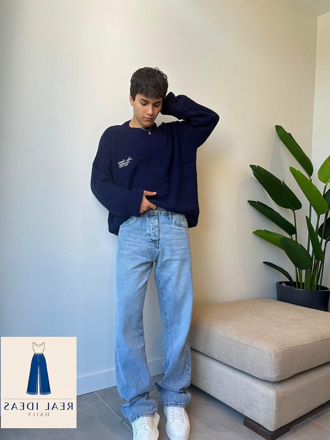 COBALT BLUE CROP TOP & BAGGY JEANS