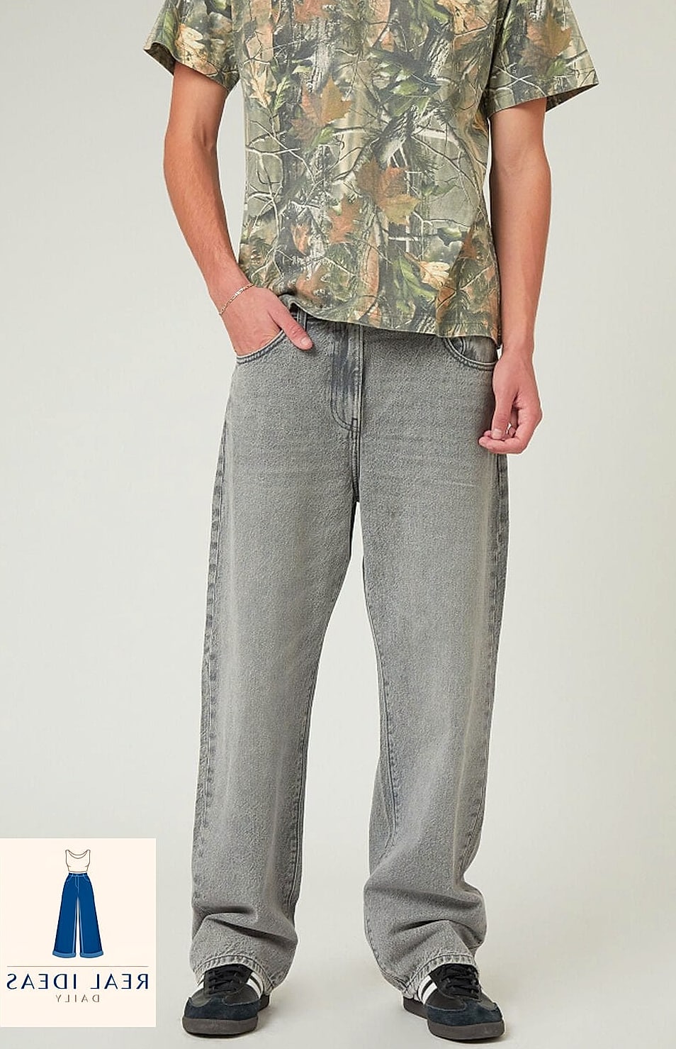 Cropped Sweater and Grey Baggy Jeans for Cozy Weekends
