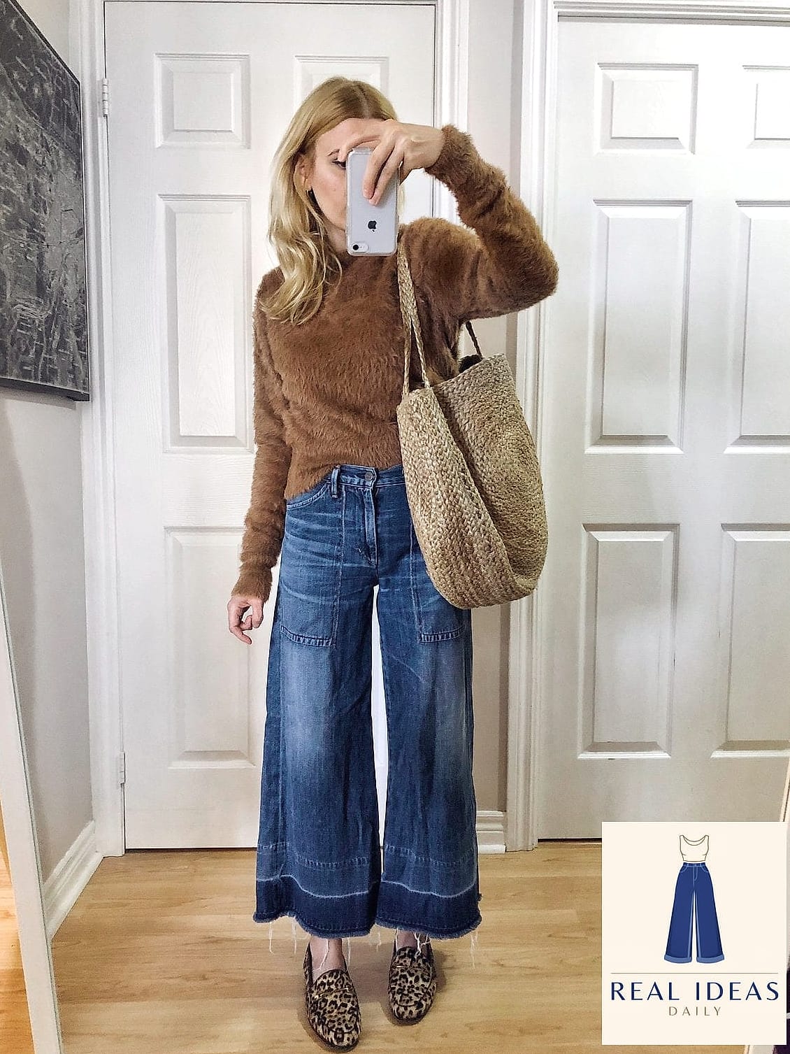 CROPPED SWEATER & BAGGY JEANS