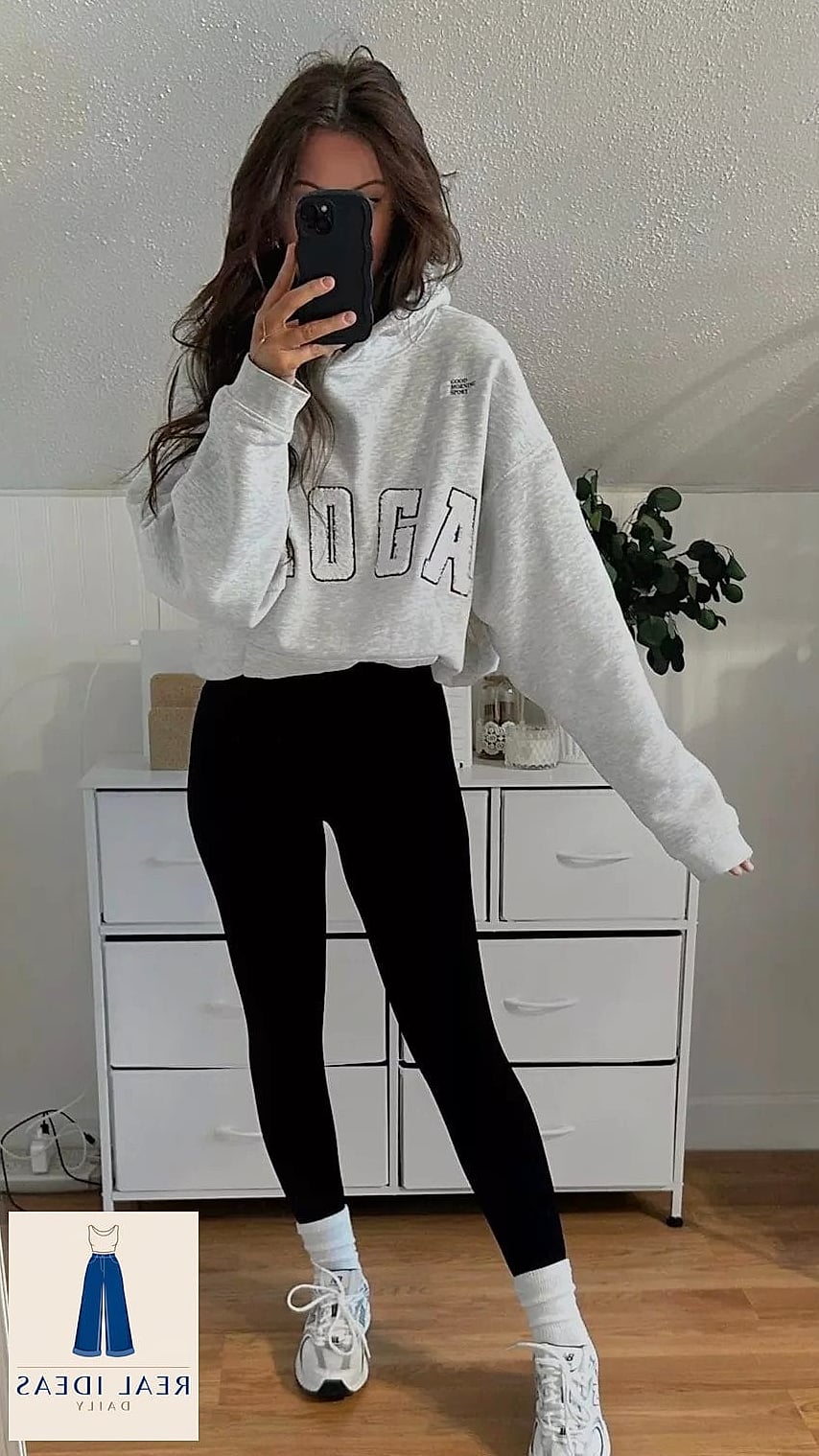 Cropped Sweatshirt and Wide-Leg Trousers