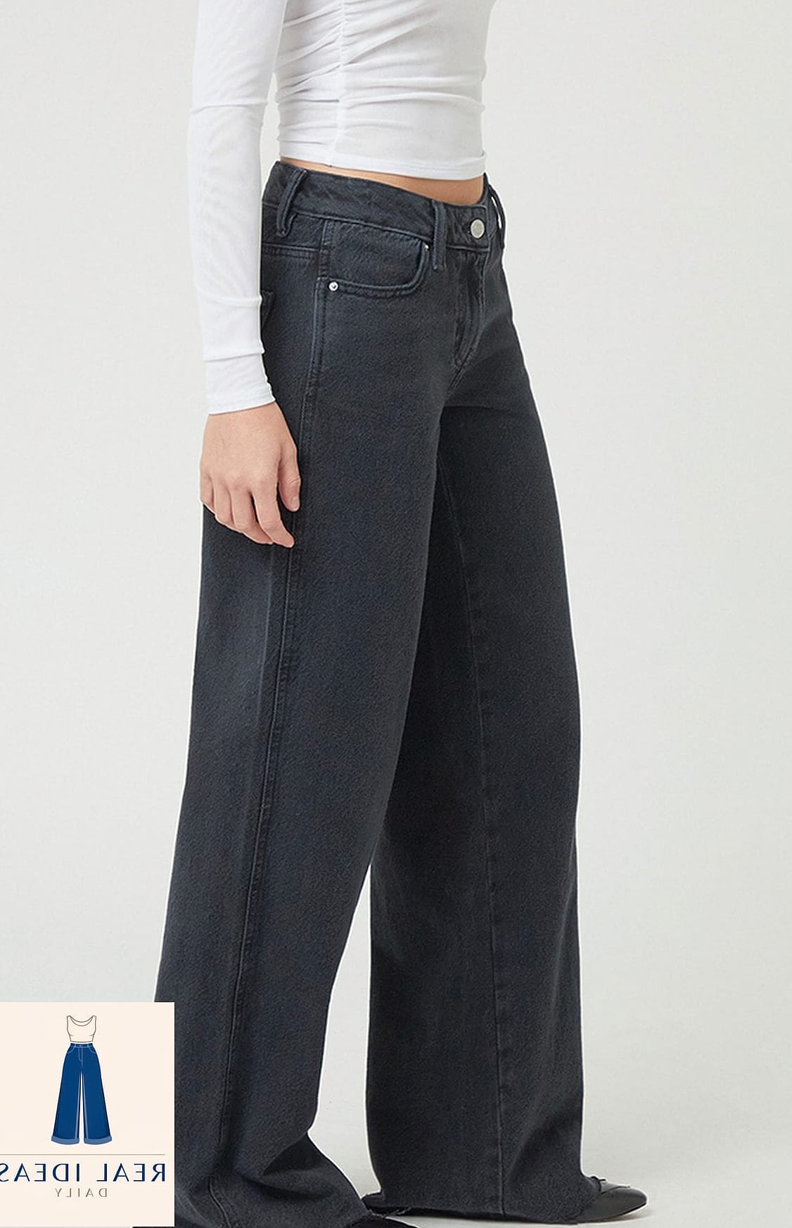 Cropped Track Jacket for Retro Sport Style