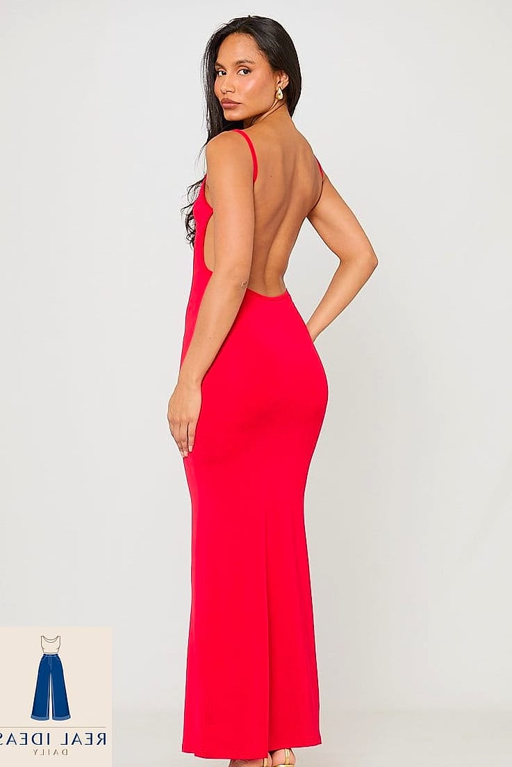 22 Bodycon Dress Outfit That Are Trending Right Now 6 Cutout Bodycon Dress with Strappy Heels