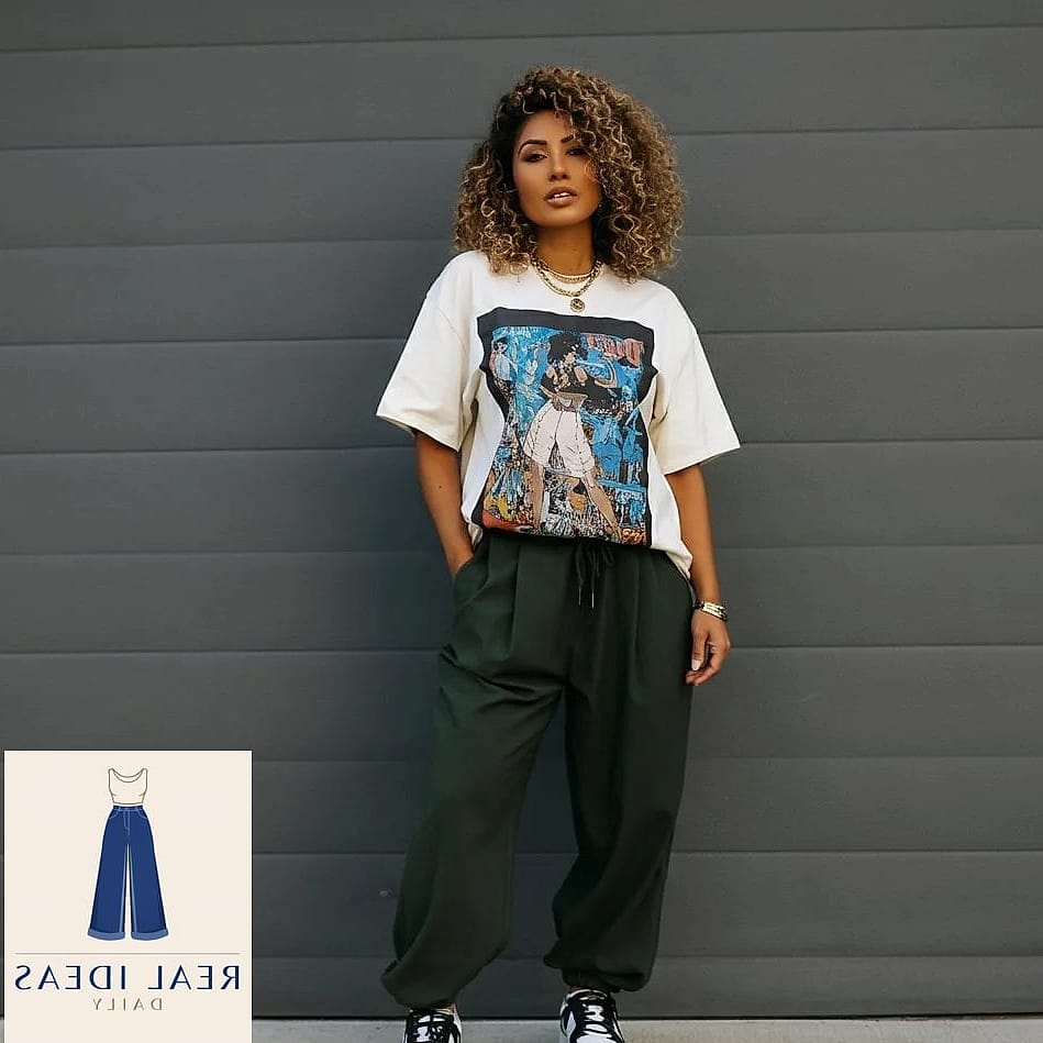 Graphic Tee for Effortless Weekend Style