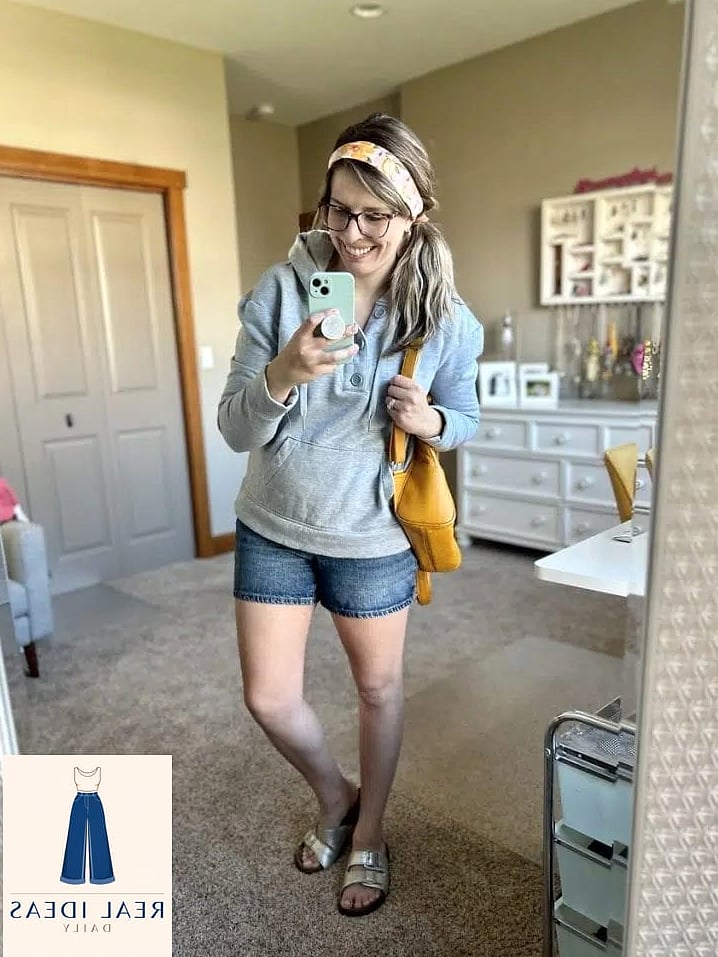 26 Grey Hoodie Outfit Every Woman Needs to See 12 Grey Hoodie with Denim Shorts