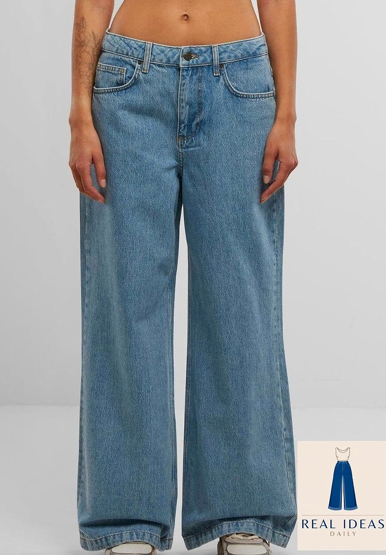 27 Light Blue Baggy Jeans Outfit That Every Stylist Needs to See 27 Halter Top for Warm Weather Nights
