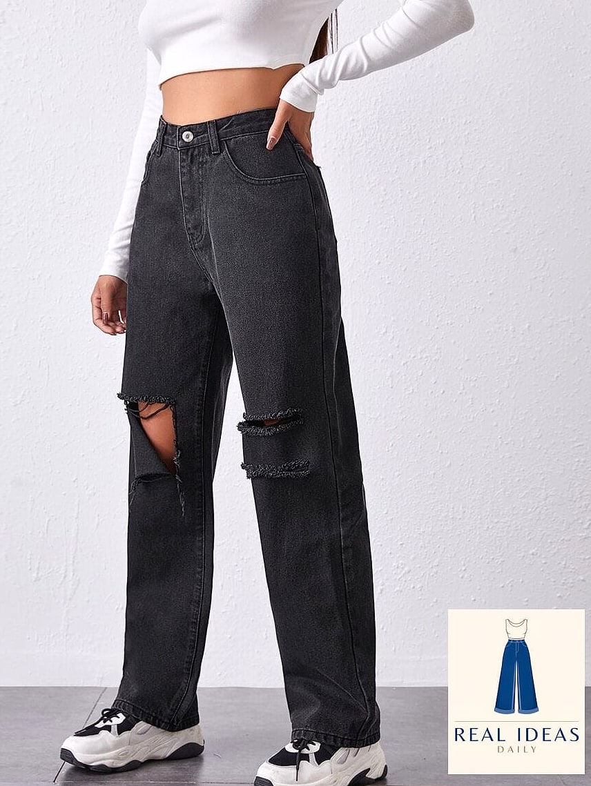 High-Waisted Baggy Jeans With Ripped Hem