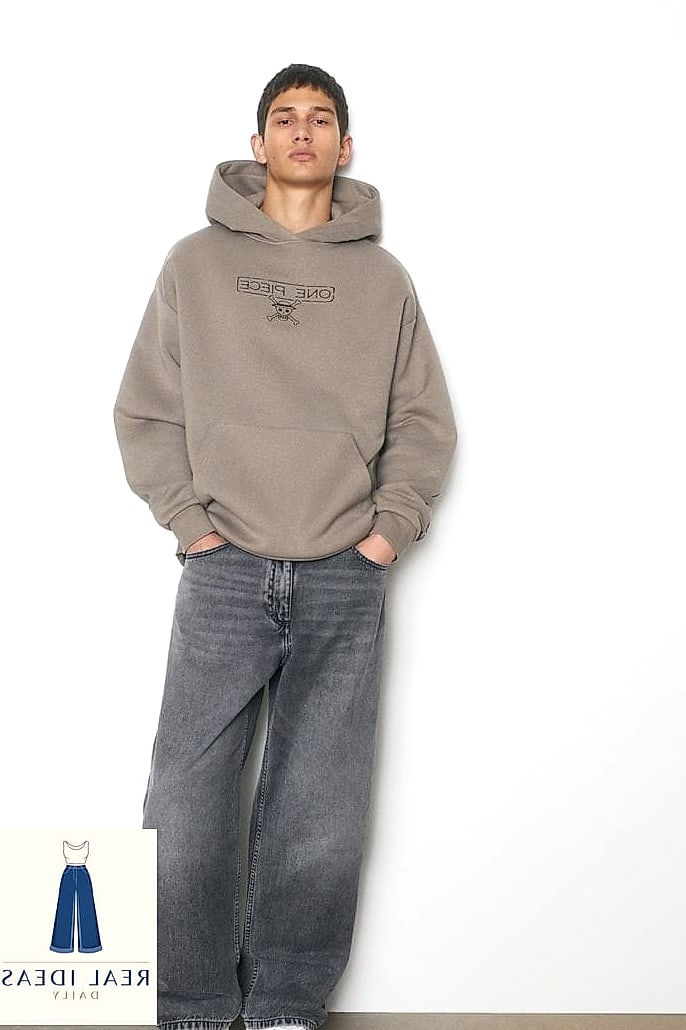 HOODIE & BAGGY JEANS FOR LAZY DAYS