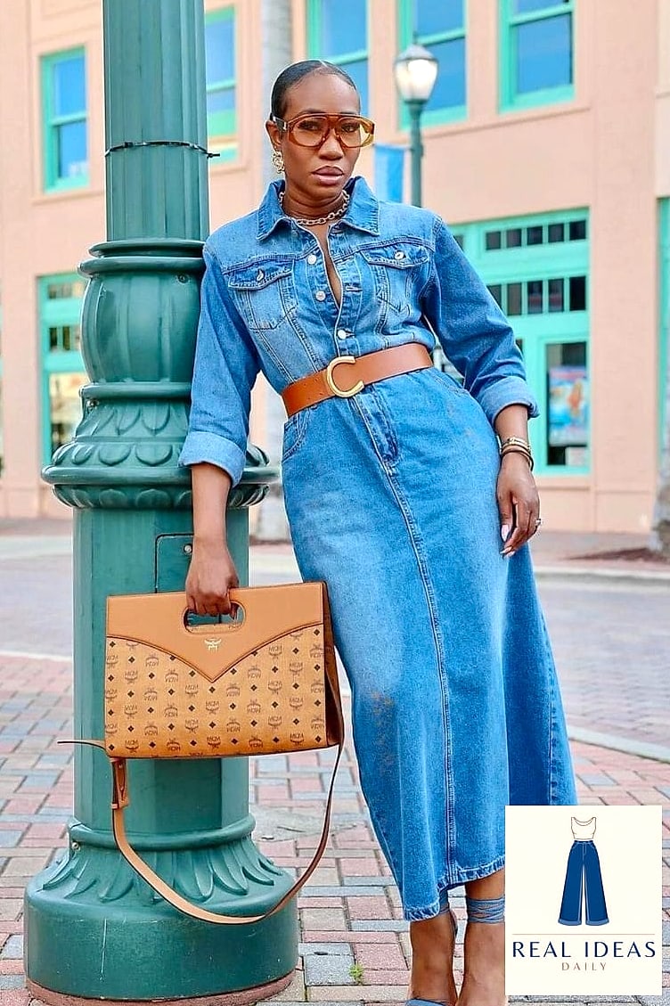 Jean Dress Paired With a Structured Tote