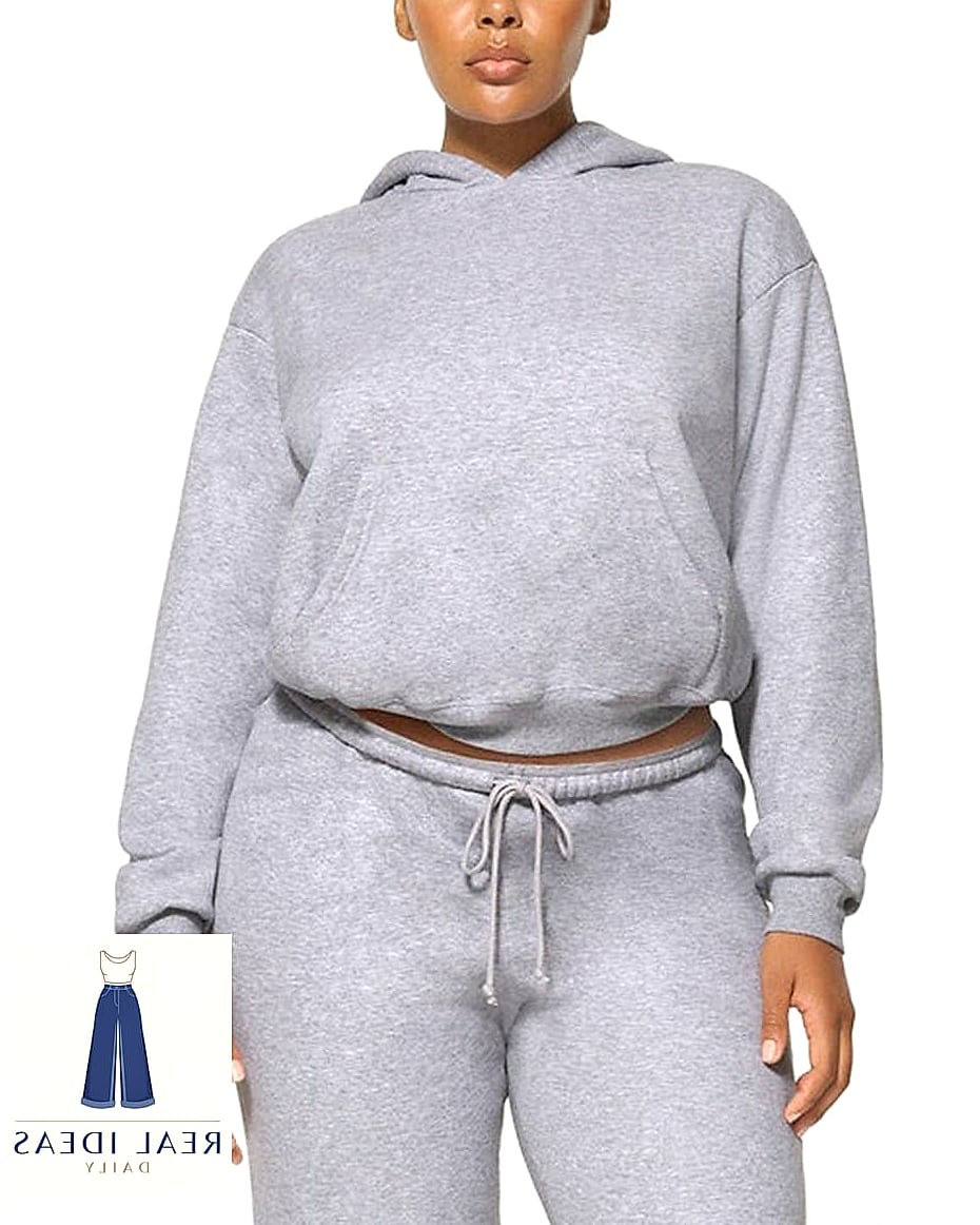 26 Grey Hoodie Outfit Every Woman Needs to See 13 Matching Grey Sweatsuit Set