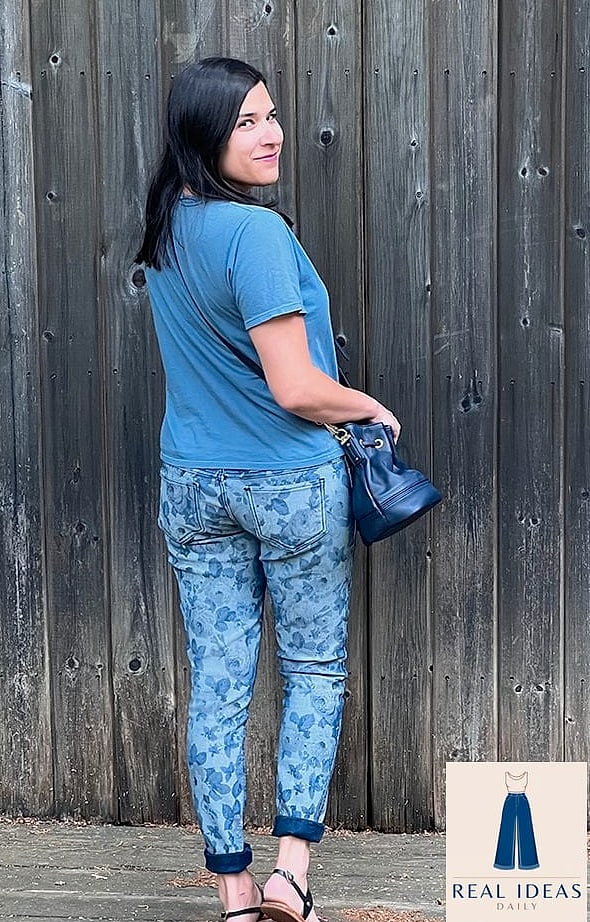 Go Monochromatic With Same-Tone Denim on Denim