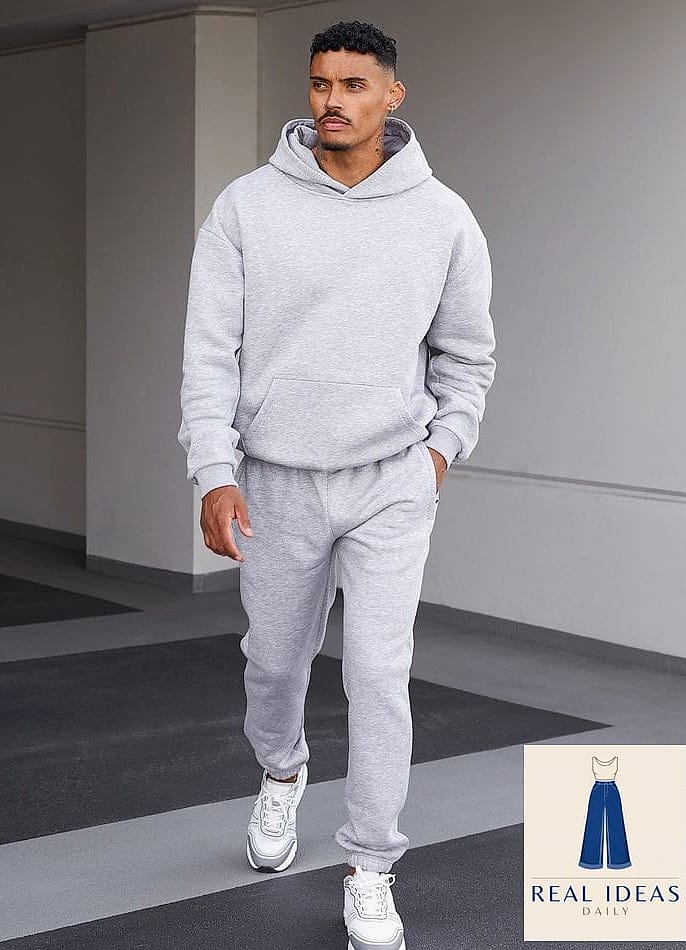 30 Grey Sweatpants Outfit You'll Want to Screenshot Immediately 32 Monochrome grey styling from head to toe