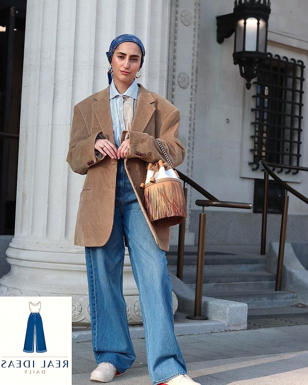 OVERSIZED BLAZER & BAGGY JEANS