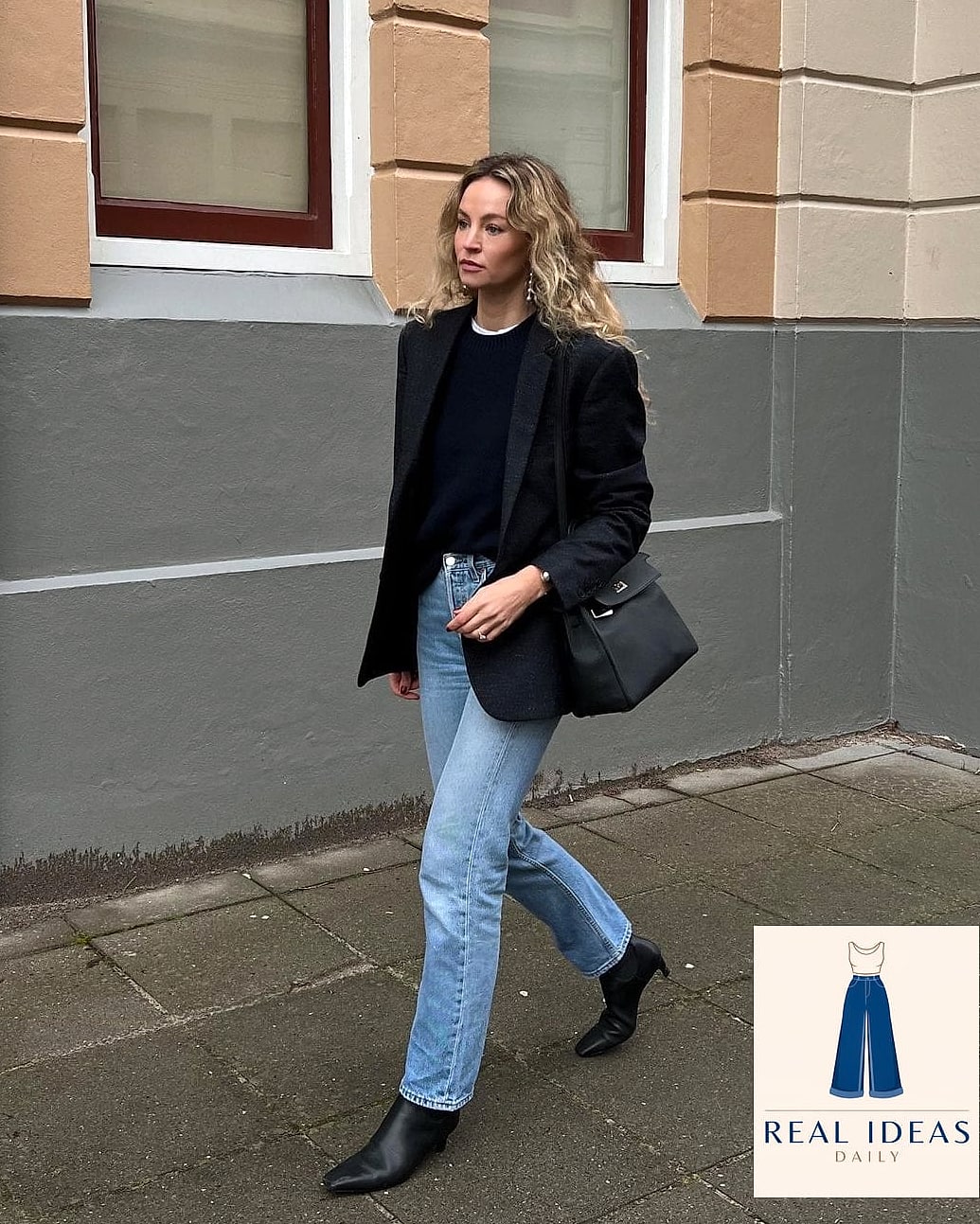 OVERSIZED BLAZER & BAGGY JEANS