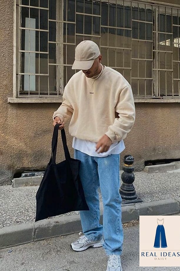 Oversized Hoodie With Straight-Leg Jeans