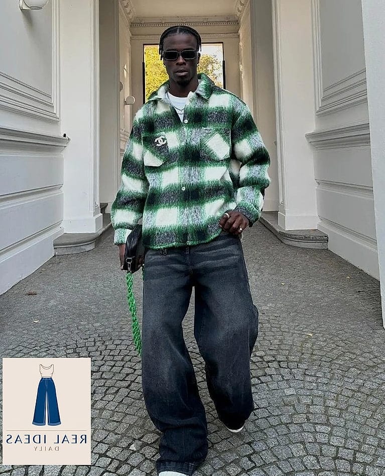 PLAID FLANNEL & BAGGY JEANS
