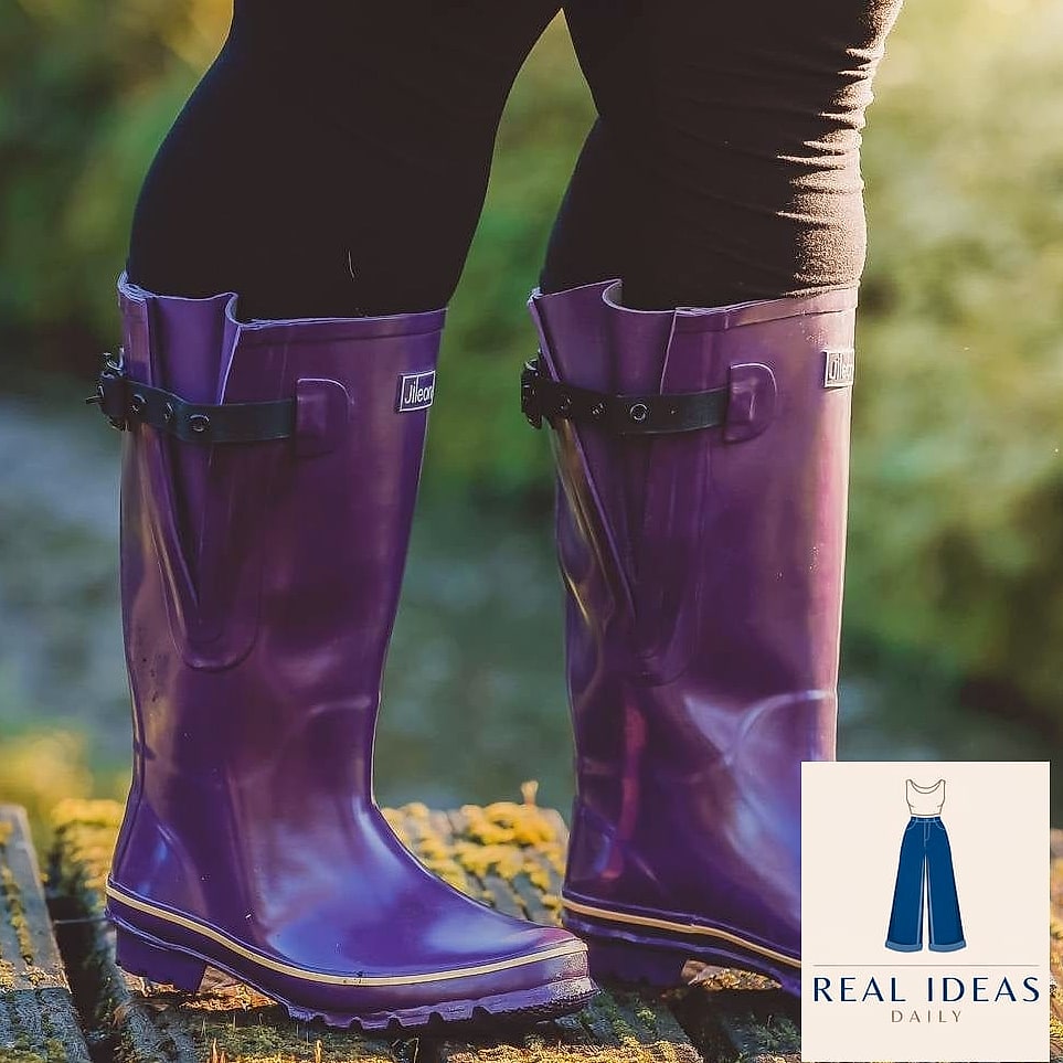 Rain Boots and Wide-Leg Trousers