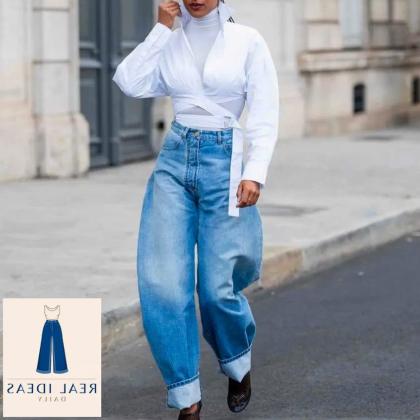 Ribbed Turtleneck and Baggy Jeans With Pumps