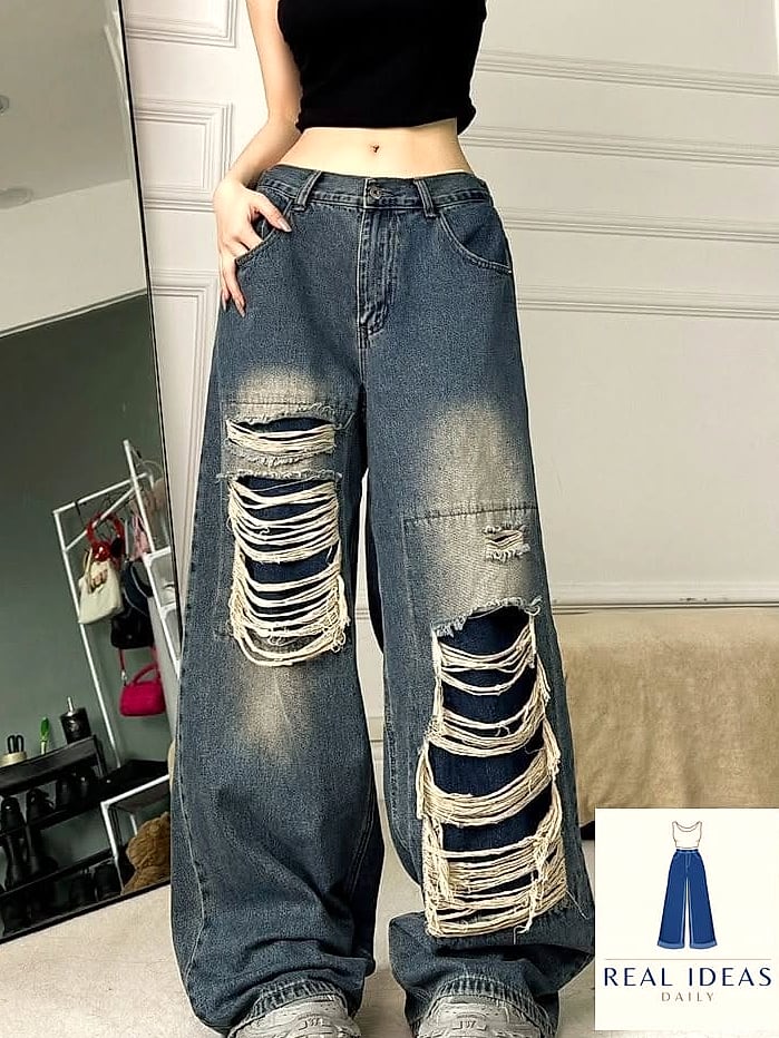 Ripped Baggy Jeans With Contrast Stitching