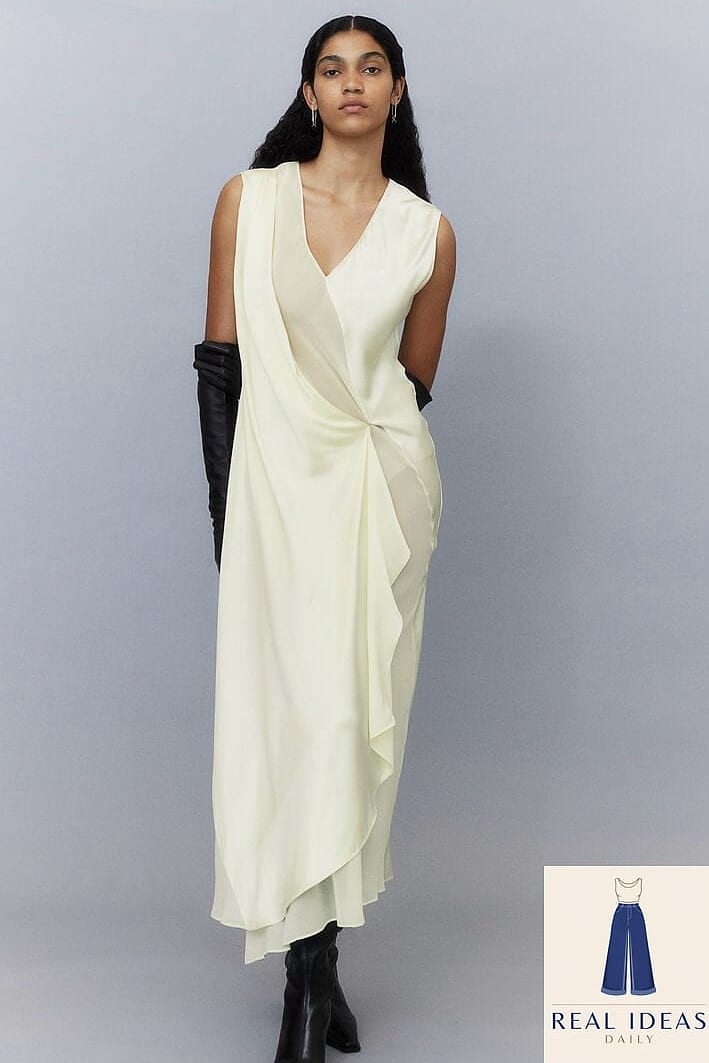 21 Silk Dress Outfit Worth Bookmarking Right Now 15 The Silk Wrap Dress and Statement Bag