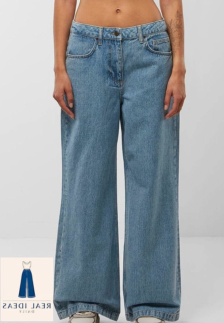 27 Light Blue Baggy Jeans Outfit That Every Stylist Needs to See 11 Silky Cami for Date Night