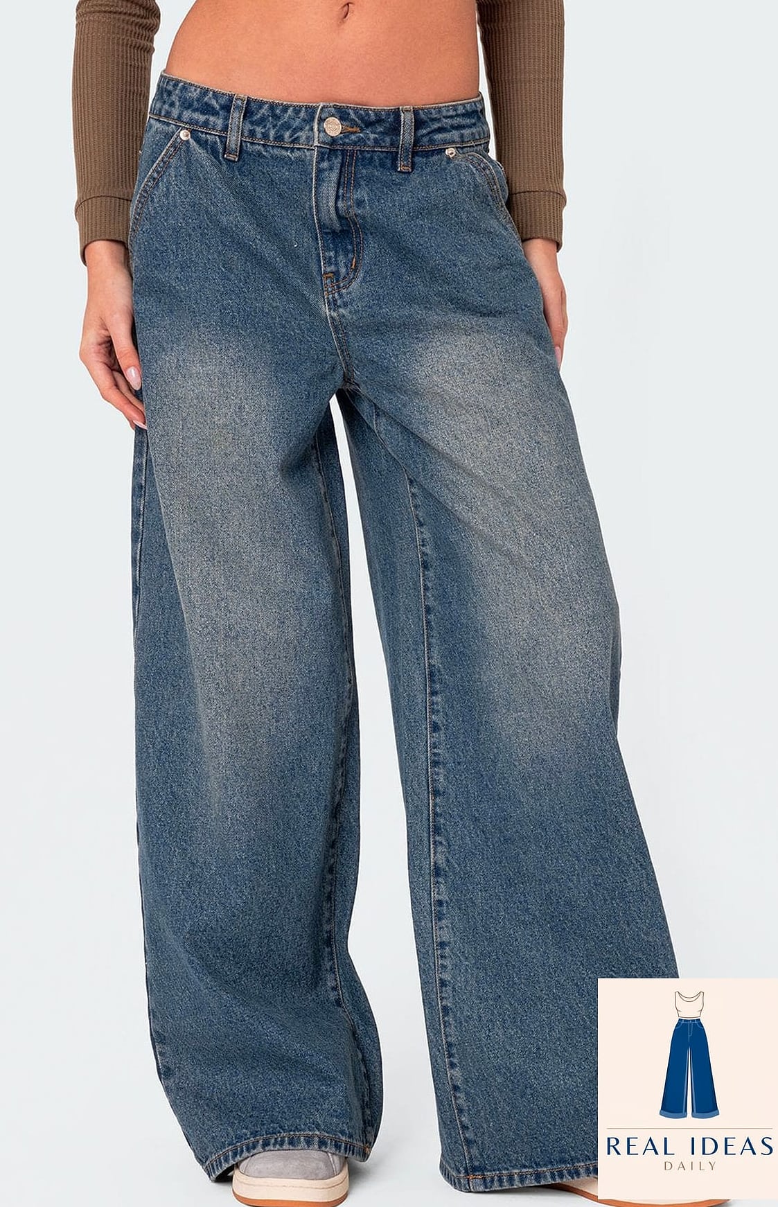 Trendy Wide Leg Jeans Outfits That Will Make You Look Effortlessly Chic