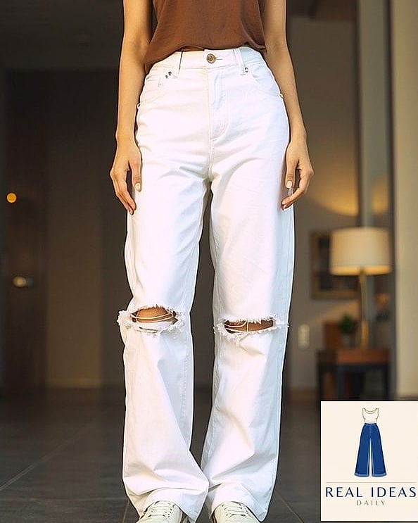 Trendy Wide Leg Jeans Outfits That Will Make You Look Effortlessly Chic