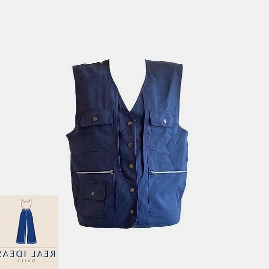 UTILITY VEST & BAGGY JEANS