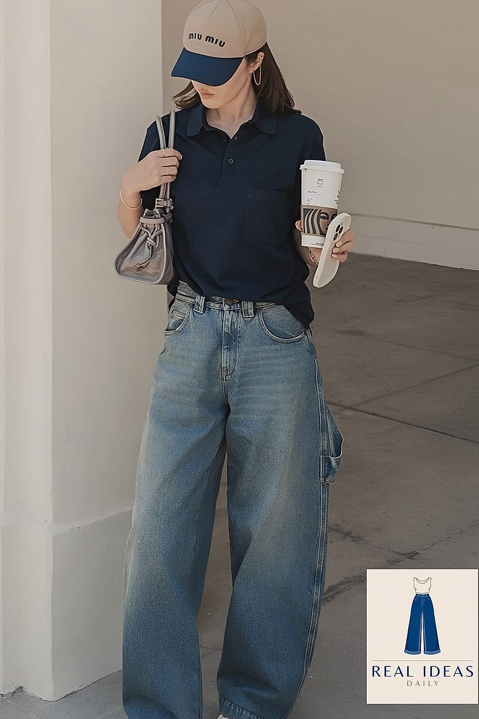 WIDE-BRIM HAT & BAGGY JEANS FOR A BOHO VIBE